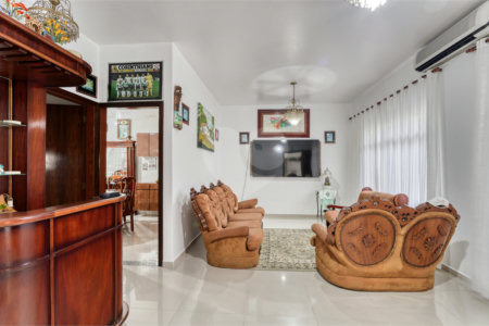 Casa à venda com 3 quartos, sendo 1 suíte, em Vila Cruzeiro, São Paulo, SP