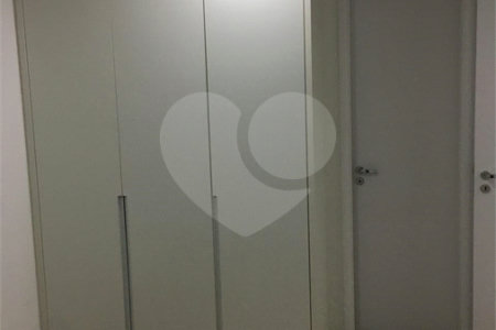 Apartamento à venda com 2 quartos, sendo 1 suíte, em Pinheiros, São Paulo, SP