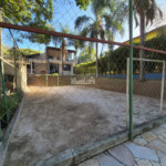 Casa Pé na Água em Atibaia com Acesso à Represa e Mais de 3.000 m² de Natureza