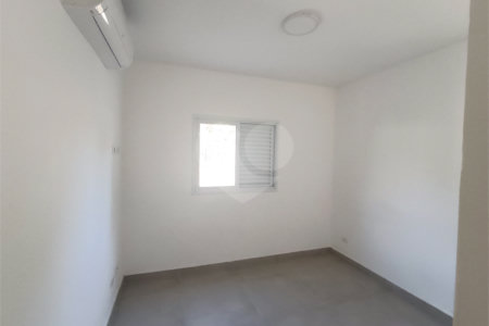 Apartamento à venda com 2 quartos em Estação, São Roque, SP