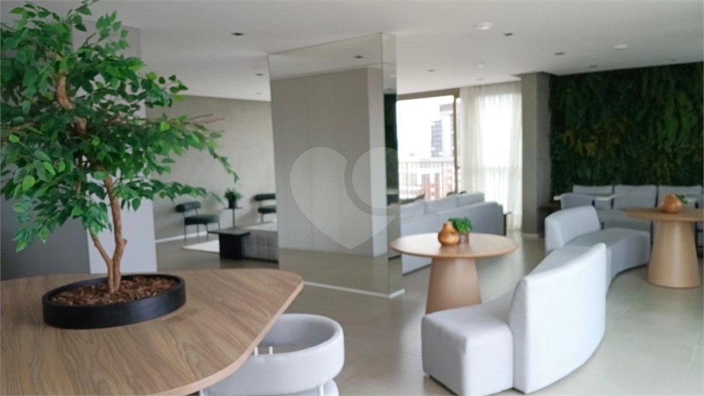 Apartamento à venda ou para alugar com 1 suíte em Vila Mariana, São Paulo, SP