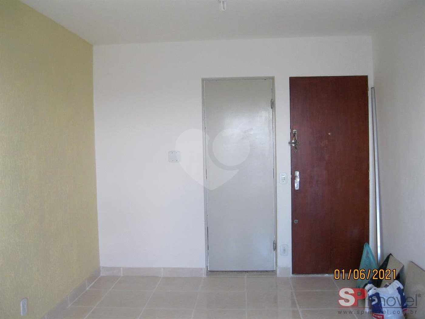 Apartamento à venda com 3 quartos, sendo 1 suíte, em Vila Nova Cachoeirinha, São Paulo, SP