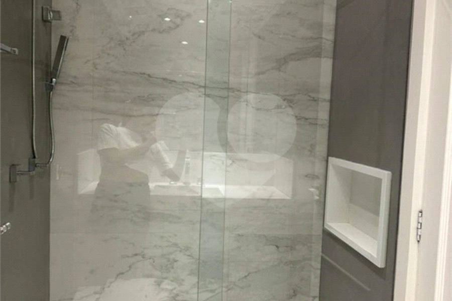 Apartamento à venda com 3 quartos, sendo 1 suíte, em Pompéia, São Paulo, SP
