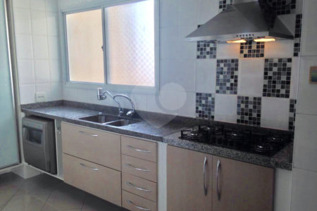 Apartamento à venda com 4 quartos, sendo 2 suítes,  em Lar São Paulo, São Paulo, SP