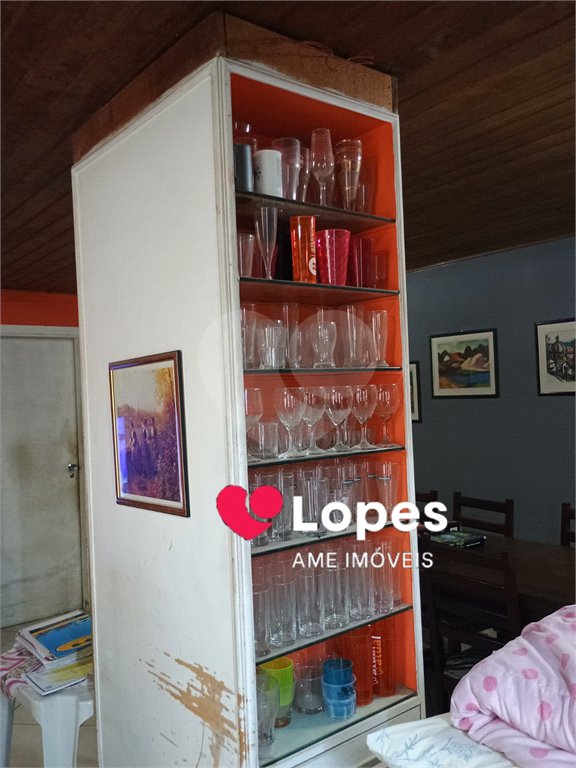 Casa à venda com 7 quartos, sendo 2 suítes, em Campo Grande, Rio de Janeiro, RJ