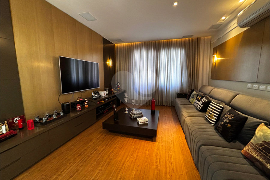 Casa à venda com 4 quartos, sendo 3 suítes, no condomínio Reserva Nova Cantareira, São Paulo - SP