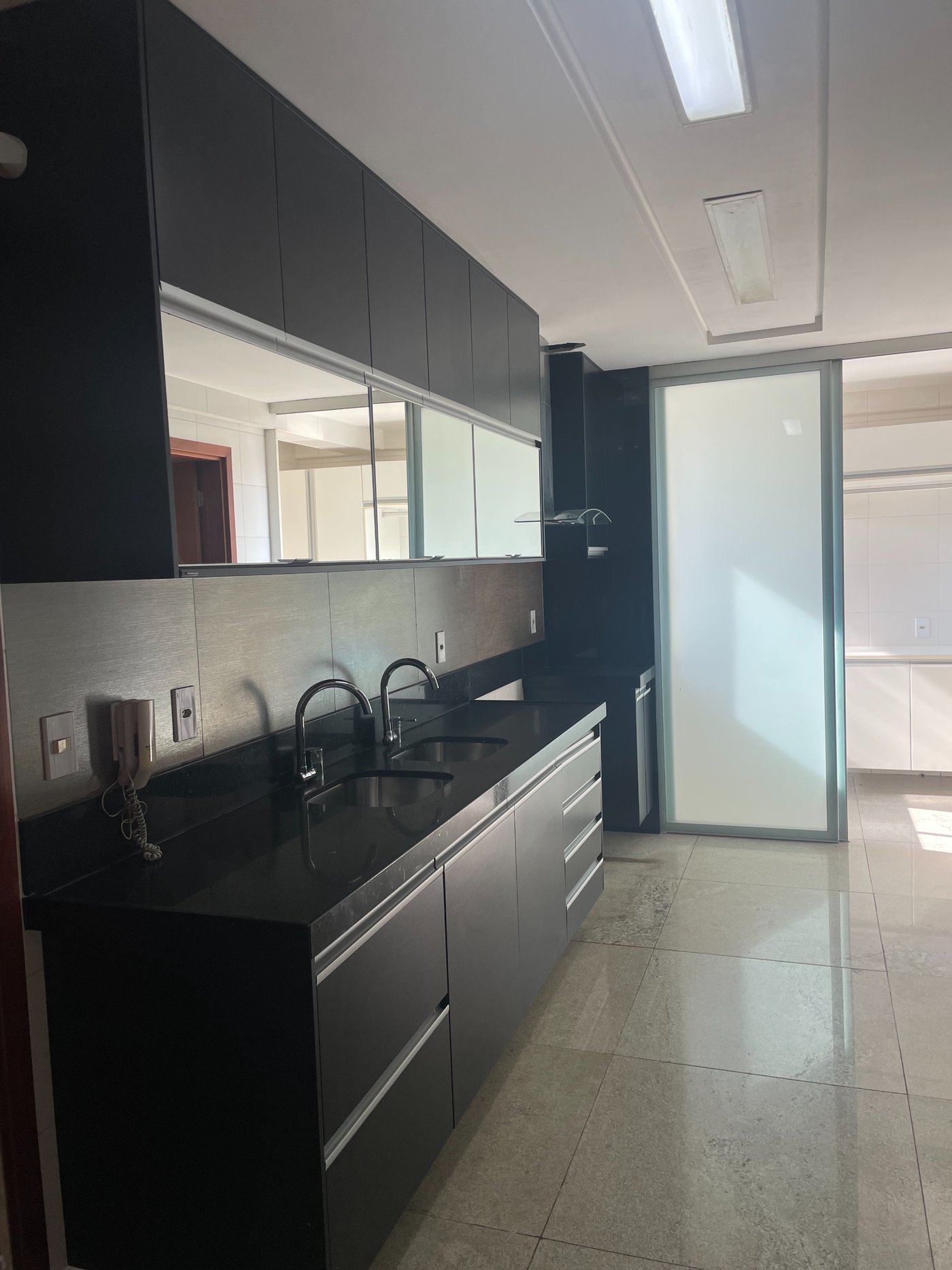 Cobertura à venda com 4 suítes em Ponta Verde, Maceió, AL