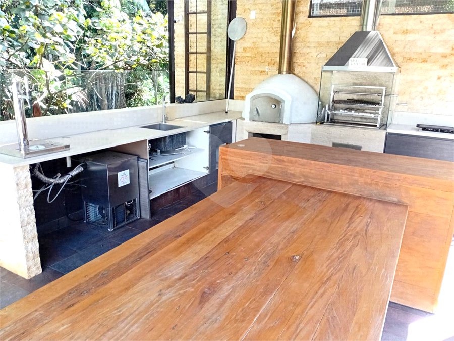 Casa de Vila à venda com 4 suítes em Granja Julieta, São Paulo, SP