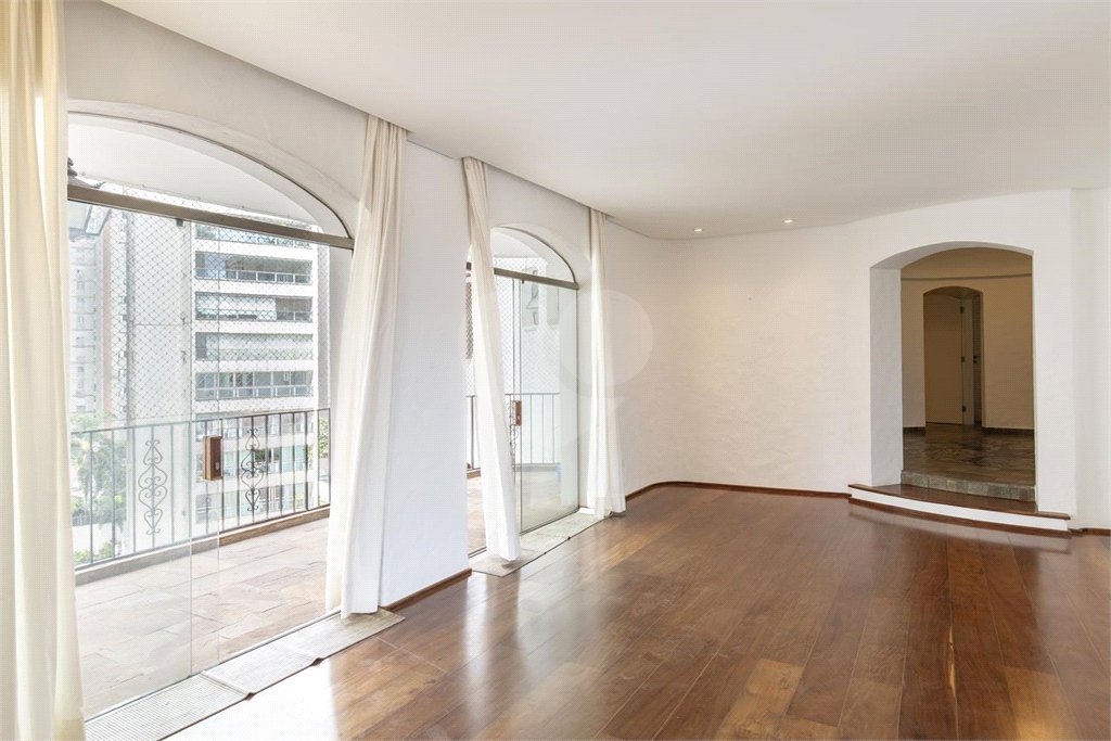 Apartamento à venda com 4 suítes em Jardim Paulista, São Paulo, SP