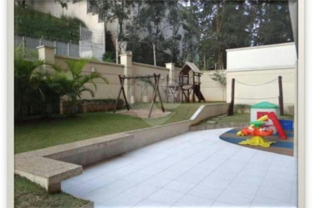 Apartamento à venda com 3 quartos, sendo 1 suíte, em Vila Andrade, São Paulo, SP