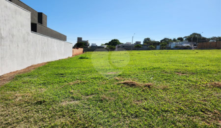 Terreno à venda em Residencial Volpi, Araraquara, SP