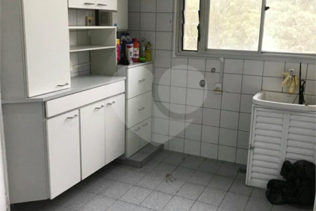 Apartamento à venda com 3 quartos, sendo 1 suíte, em Vila Andrade, São Paulo, SP