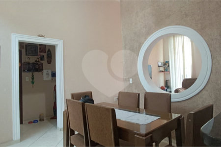 Casa à venda com 2 quartos, sendo 1 suíte, em Vila Domingues, Votorantim, SP