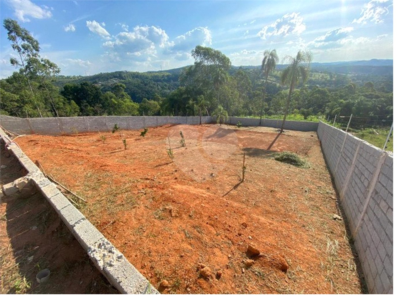 Chácara à venda com 3 suítes em Jundiaizinho (terra Preta), Mairiporã, SP
