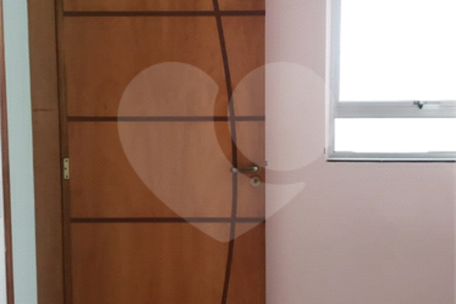 Casa à venda com 2 suítes no condomínio S//nome, São Paulo - SP