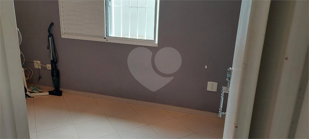 Sobrado à venda com 3 quartos, sendo 1 suíte, em Vila Constança, São Paulo, SP