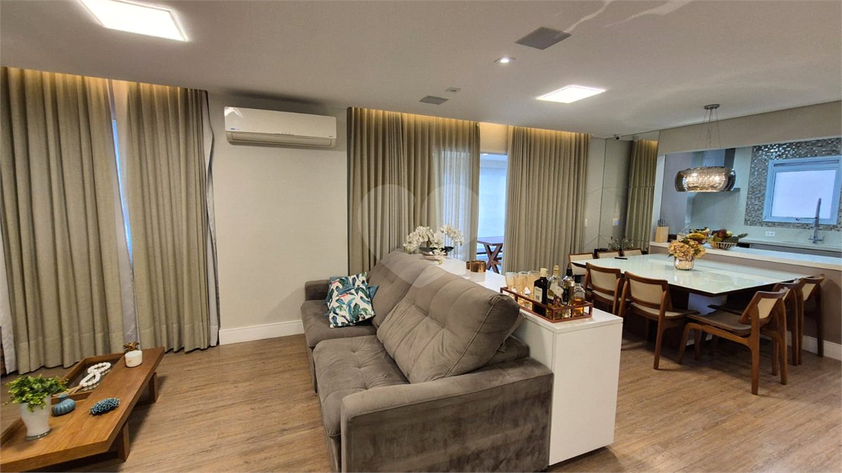 Apartamento à venda com 3 quartos, sendo 1 suíte, em Jardim Adhemar de Barros, São Paulo, SP