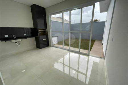 Casa à venda com 3 quartos, sendo 1 suíte, em Portal Ville Jardins, Boituva, SP