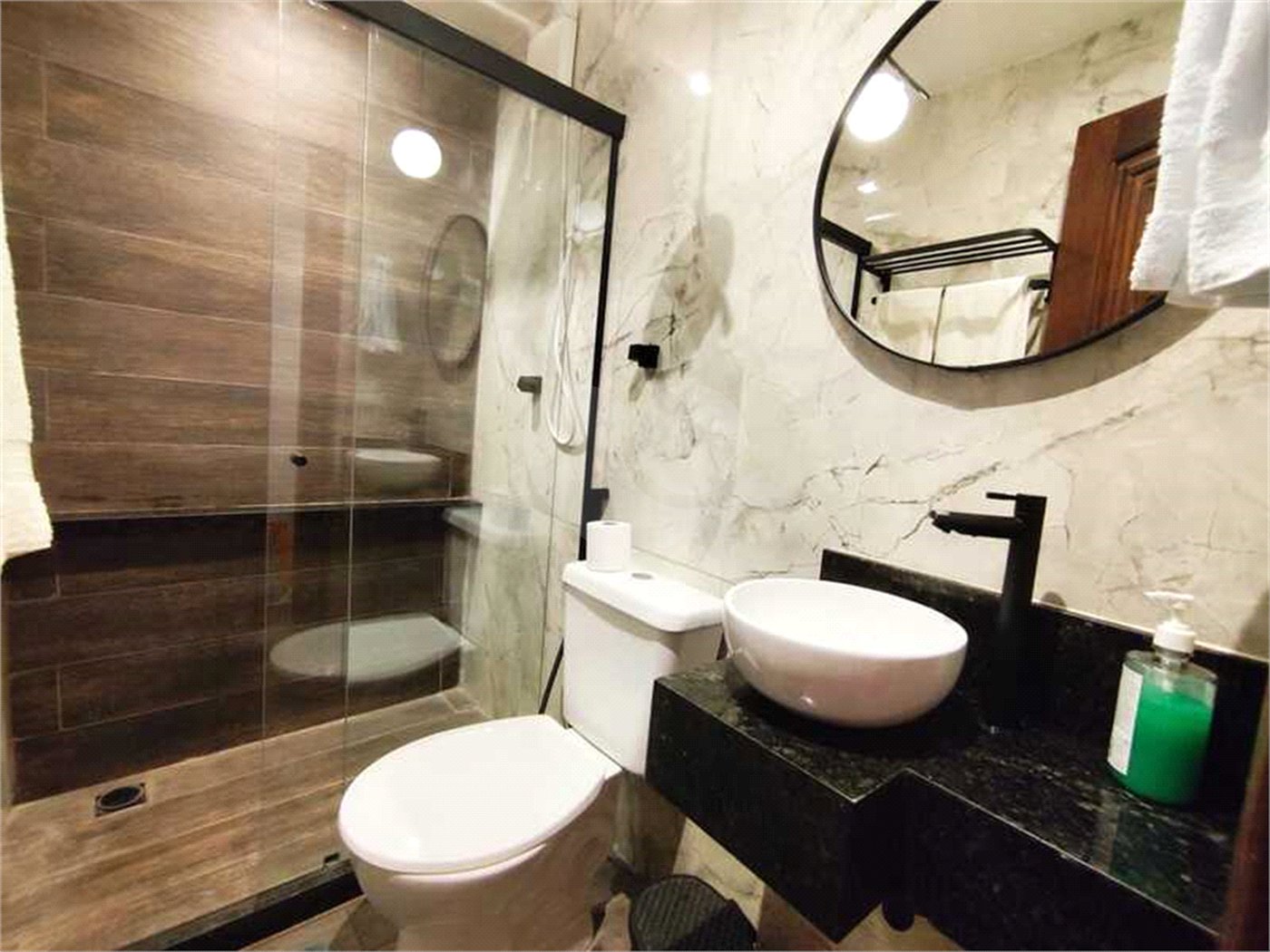 Casa à venda com 1 quarto no condomínio Edifício Marquês Herval, Rio de Janeiro - RJ