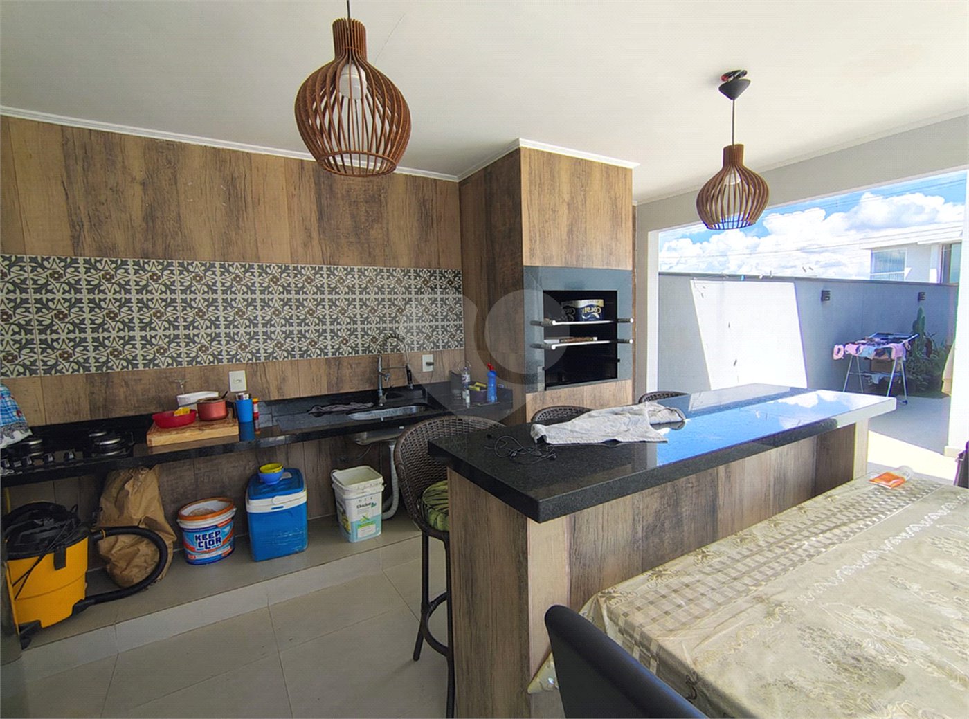 Casa à venda com 5 quartos, sendo 2 suítes, no condomínio Terras de Jundiaí, Jundiaí - SP