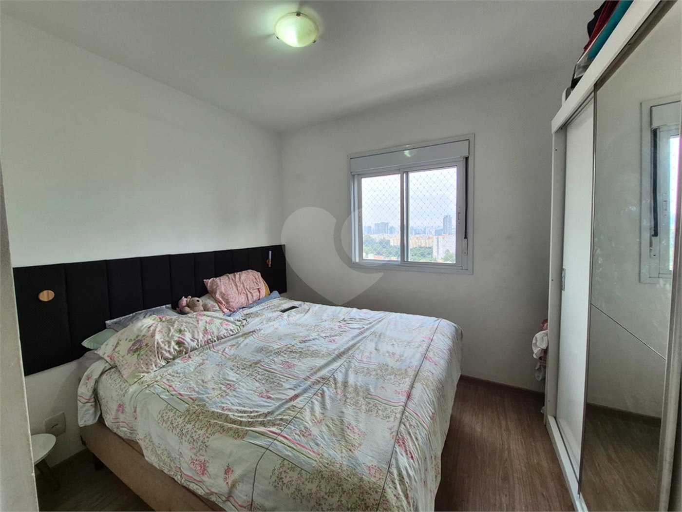Apartamento à venda com 3 quartos, sendo 1 suíte, em Jardim Parque Morumbi, São Paulo, SP
