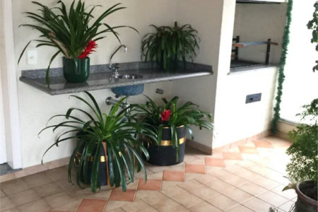 Apartamento à venda com 4 suítes em Vila Suzana, São Paulo, SP