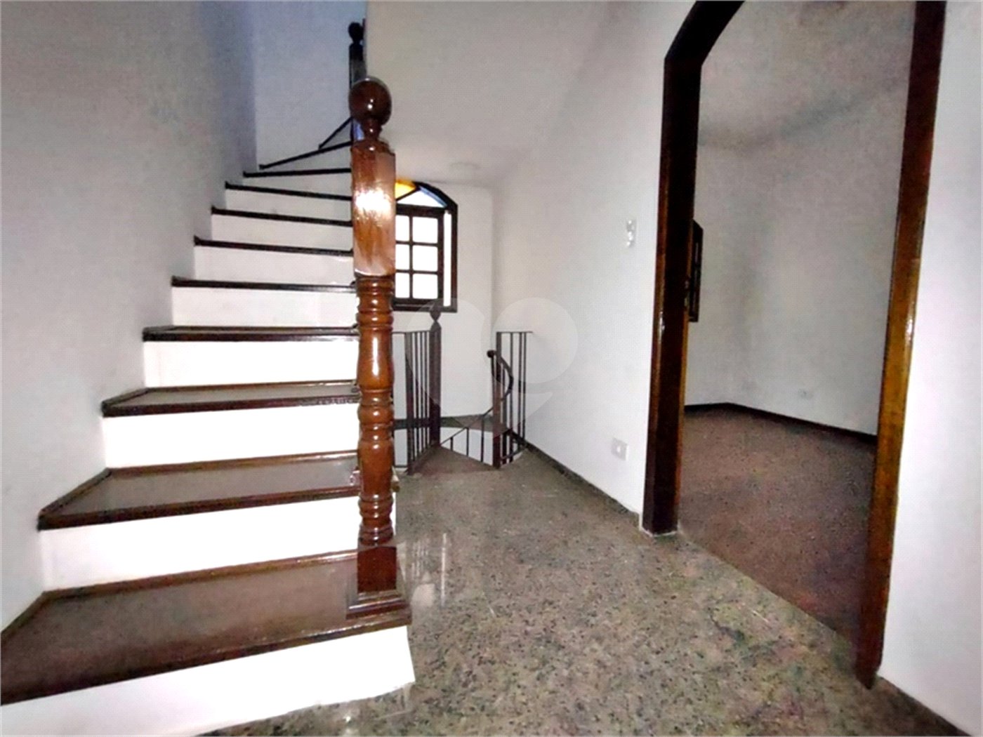 Sobrado à venda ou para alugar com 5 quartos, sendo 3 suítes, em Jardim Franca, São Paulo, SP