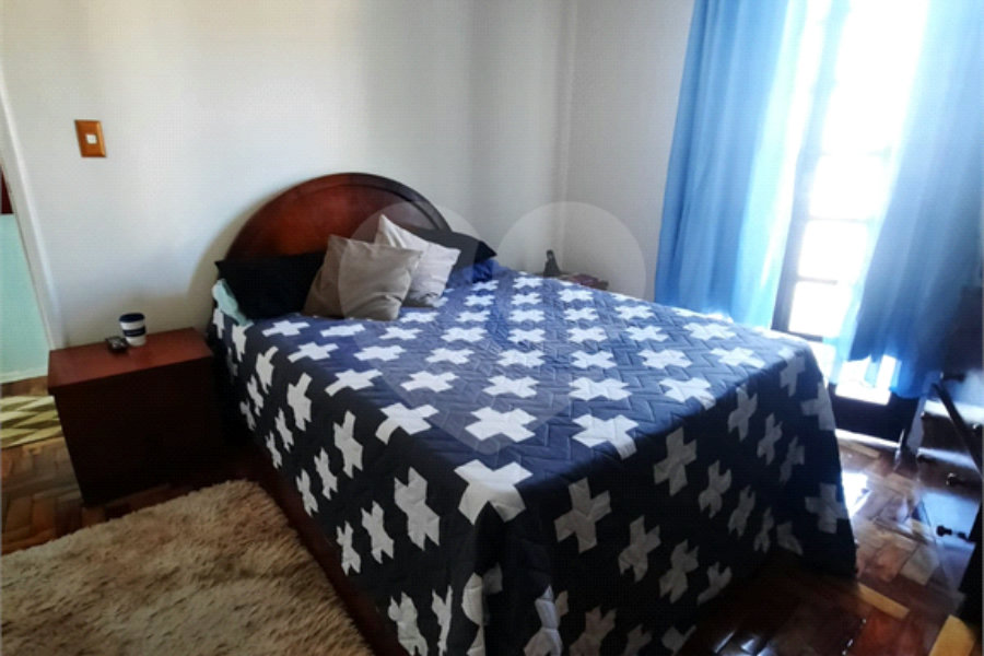 Sobrado à venda com 3 quartos em Jardim Virginia Bianca, São Paulo, SP
