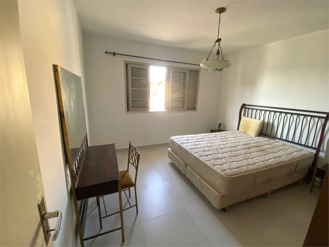 Sobrado à venda com 4 quartos em Jardim Bonfiglioli, São Paulo, SP
