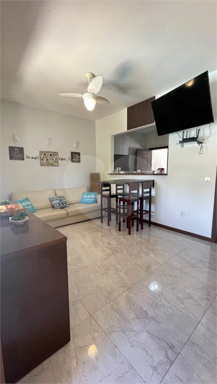 Casa à venda com 4 quartos, sendo 2 suítes, em Caravelas, Armação dos Búzios, RJ