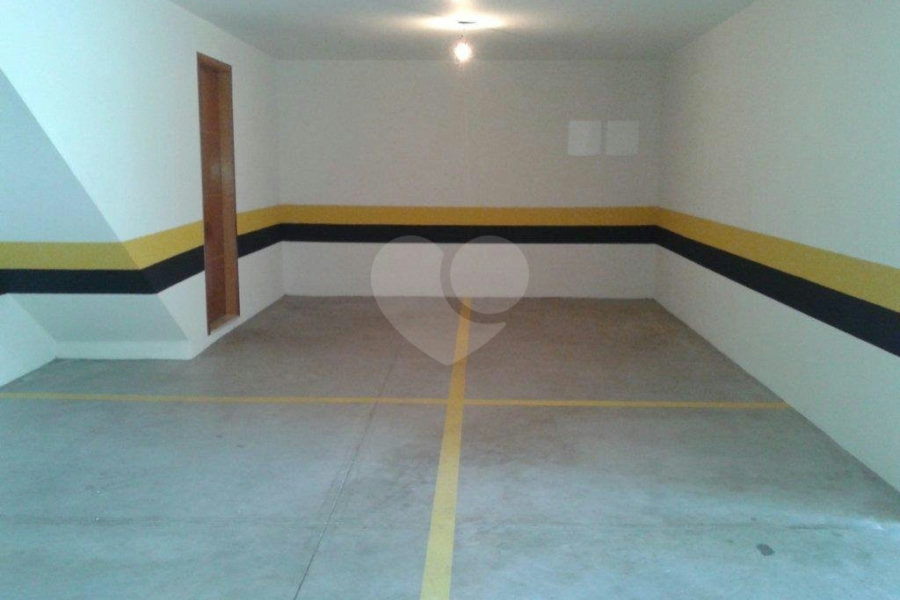 Casa à venda com 3 suítes no condomínio Belle Villle, São Paulo - SP