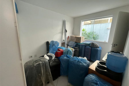 Casa à venda com 4 quartos, sendo 3 suítes, no condomínio Jardins de Florença, Rio de Janeiro - RJ