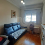 Apartamento à venda com 4 quartos, sendo 1 suíte, em Chácara Santo Antônio, São Paulo, SP