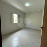 Casa à venda com 3 quartos, sendo 1 suíte, no condomínio Bella Vita, Atibaia - SP