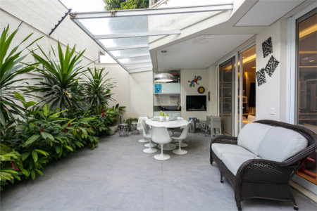 Casa à venda com 3 suítes no condomínio Modigliani, São Paulo - SP