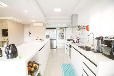 Apartamento à venda com 3 quartos, sendo 1 suíte,  em Vila Dom Pedro II, São Paulo, SP