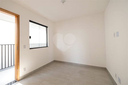 Casa à venda com 2 quartos no condomínio Residencial Laura, São Paulo - SP