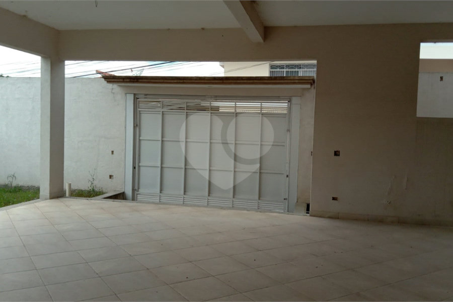 Casa à venda com 5 quartos, sendo 3 suítes,  em Serra da Cantareira, Mairiporã, SP