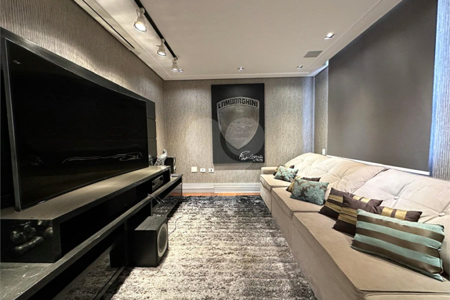 Apartamento à venda com 4 suítes em Tatuapé, São Paulo, SP