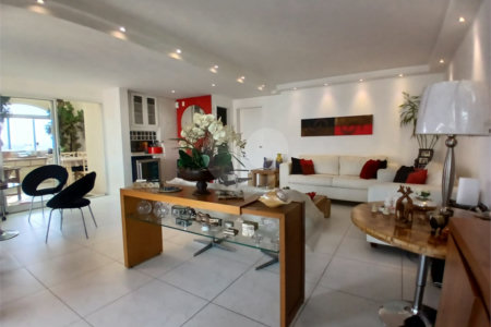 Cobertura à venda com 4 quartos, sendo 2 suítes,  em Alto da Lapa, São Paulo, SP