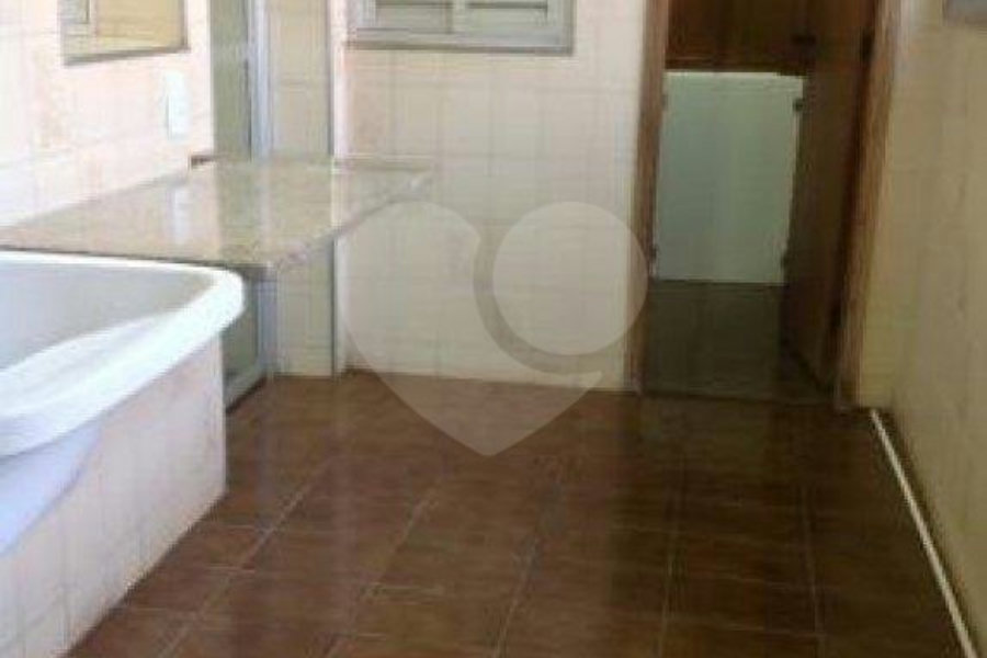 Apartamento à venda com 3 quartos, sendo 1 suíte, em Parque Industrial, São José do Rio Preto, SP