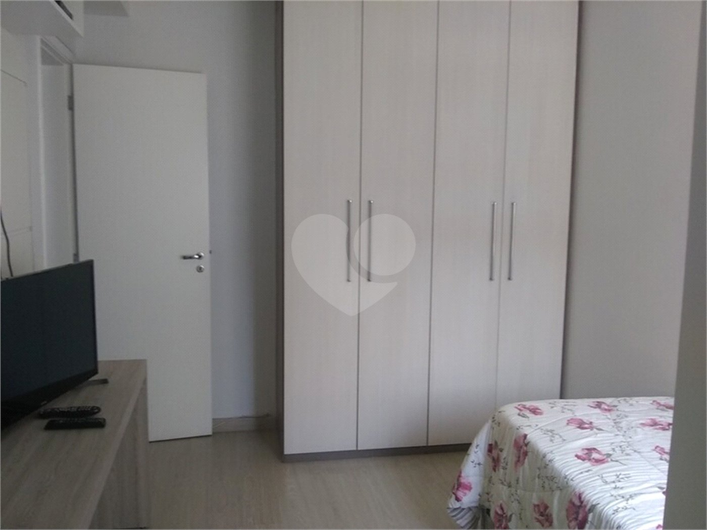 Apartamento à venda com 4 quartos, sendo 2 suítes, em Paraíso do Morumbi, São Paulo, SP