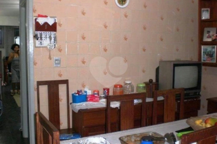Sobrado à venda com 3 quartos em Jardim Peri, São Paulo, SP