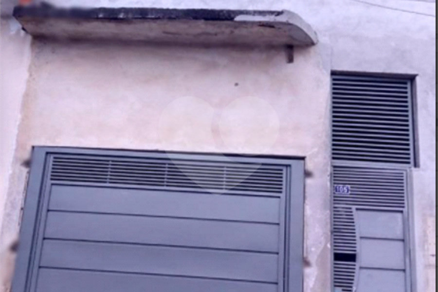 Sobrado à venda com 4 quartos, sendo 2 suítes, em Tremembé, São Paulo, SP