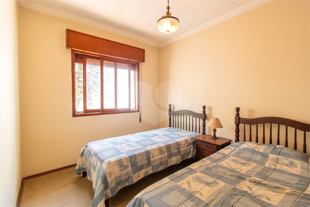 Casa à venda com 3 quartos, sendo 1 suíte, em Chácara Santo Antônio, São Paulo, SP