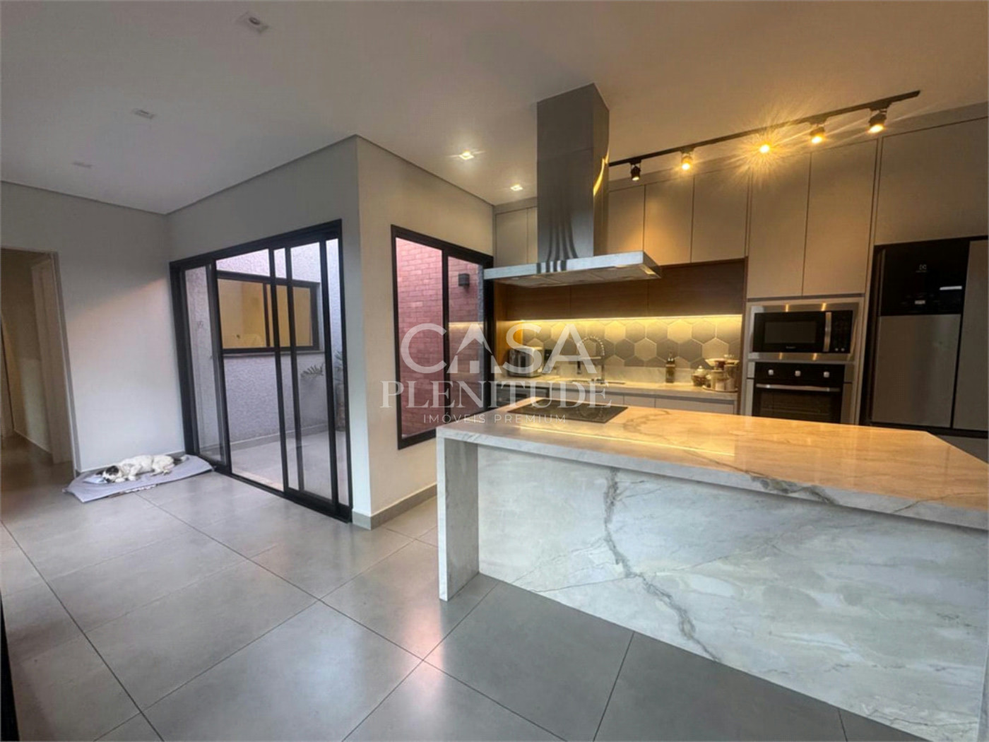 Casa em condomínio à venda com 3 quartos, sendo 1 suíte, em Wanel Ville, Sorocaba, SP