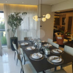 Apartamento à venda com 3 quartos, sendo 2 suítes,  em Jardim das Acácias, São Paulo, SP