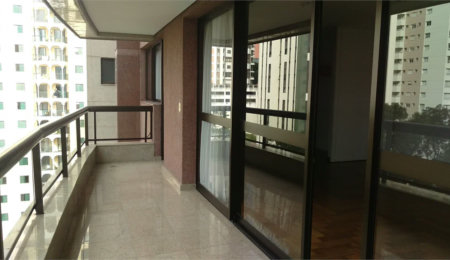Apartamento à venda com 4 suítes em Vila Suzana, São Paulo, SP
