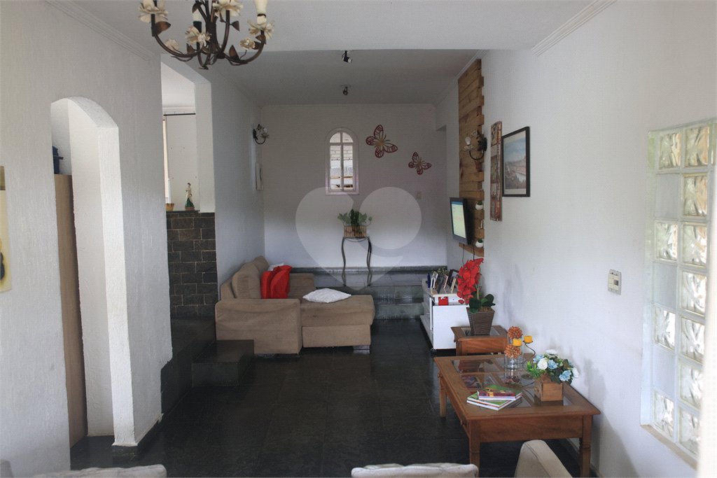 Chácara à venda com 3 quartos, sendo 1 suíte, em Jardim 21 de Março, Louveira, SP