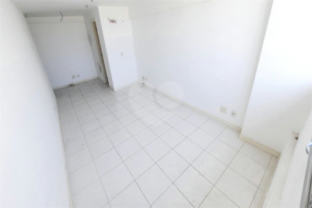 Sala à venda em Madureira, Rio de Janeiro, RJ